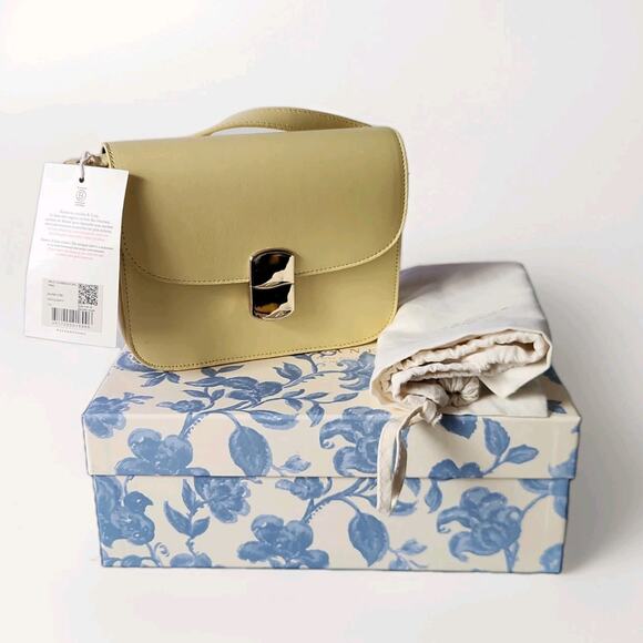 Nwt Sezane Mini Milo Classic Pastel Bag Smooth Yellow Smooth goatskin leather - Picture 2 of 10